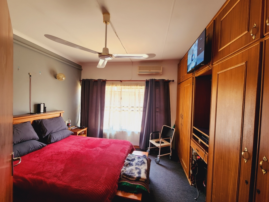 3 Bedroom Property for Sale in Potchefstroom North West